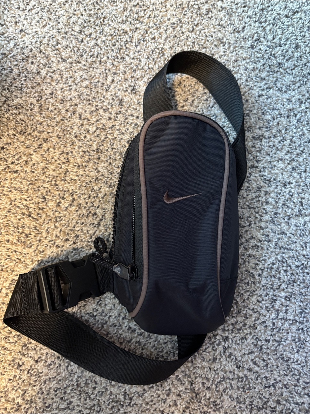 Nike Black Sling Belt Bag with Subtle Grey Trim